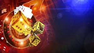 Dealer Casino Hold'em profesional di studio pisang77